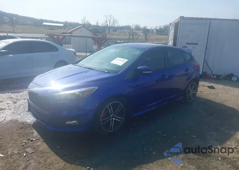 2015 Ford Focus St z USA, uszkodzony, nr VIN 1FADP3L97FL304559